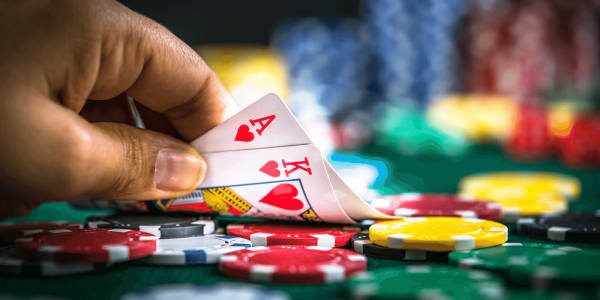 Combinações assassinas no pôquer usadas por profissionais