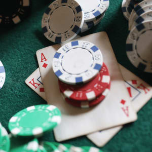 Aplicativos de jogos de pôquer com dinheiro real para usuários de iOS